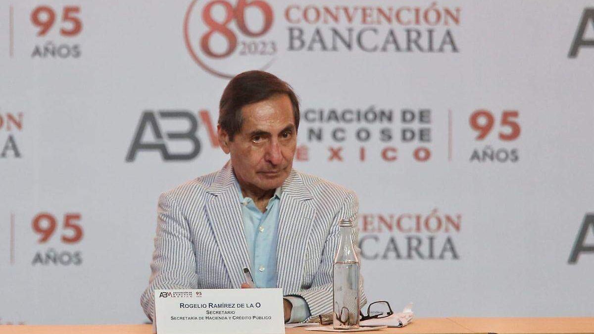 Venta de Banamex sigue avanzando; está en fase de diligencia Hacienda